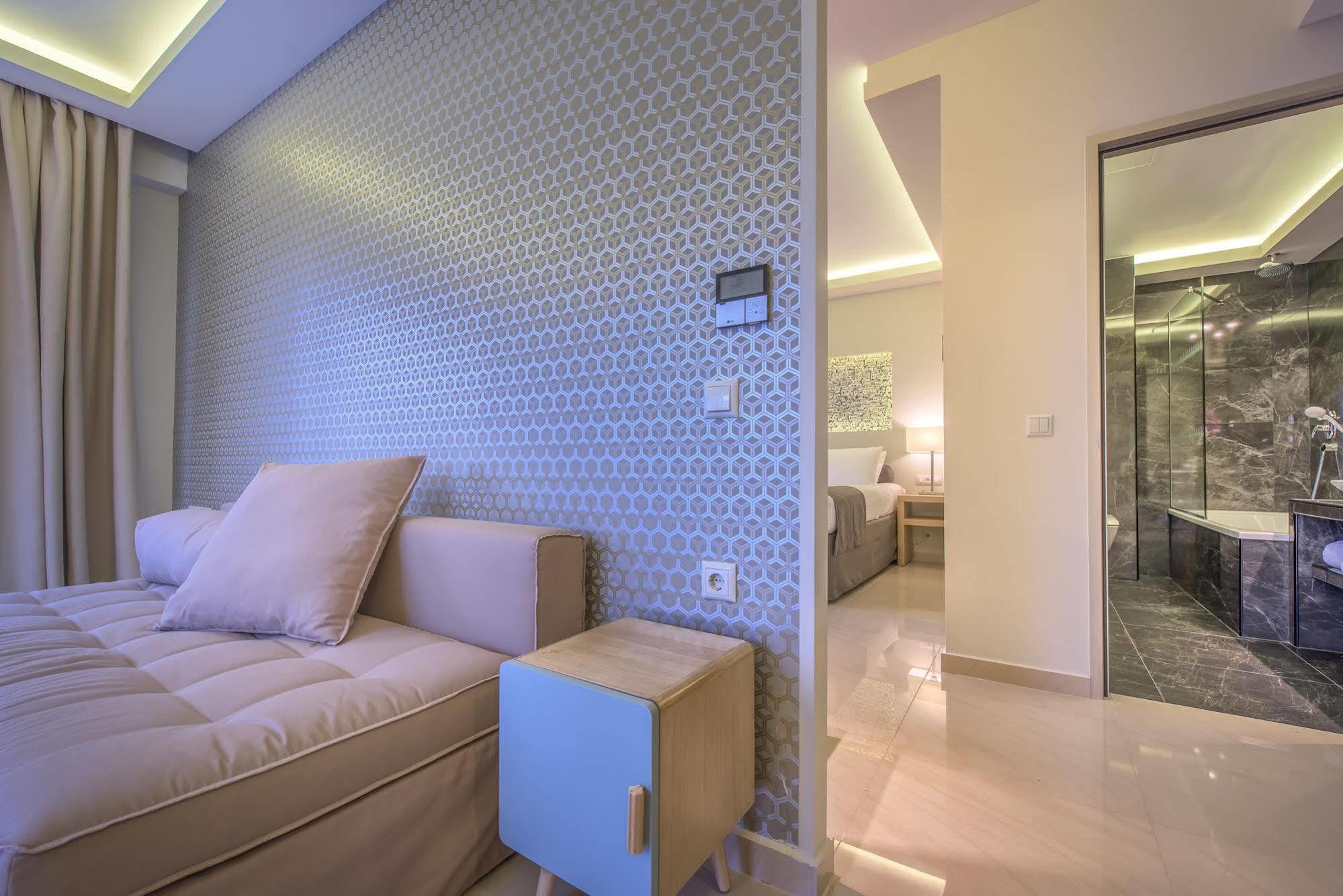 Azure & Hotel