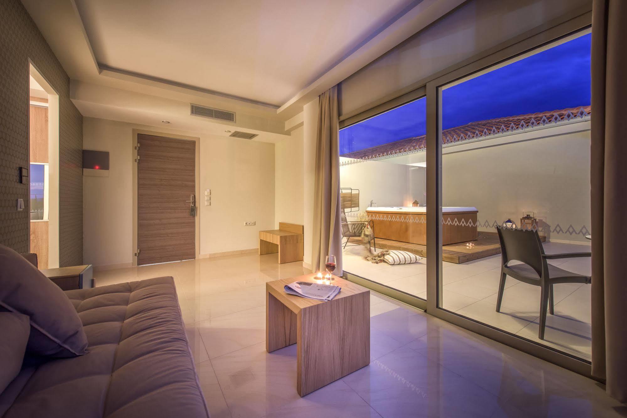 Azure & Tsilivi (Zakynthos)